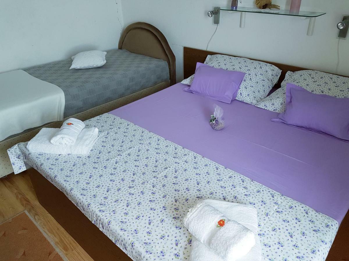 Apartman Kristin Podaca Buitenkant foto